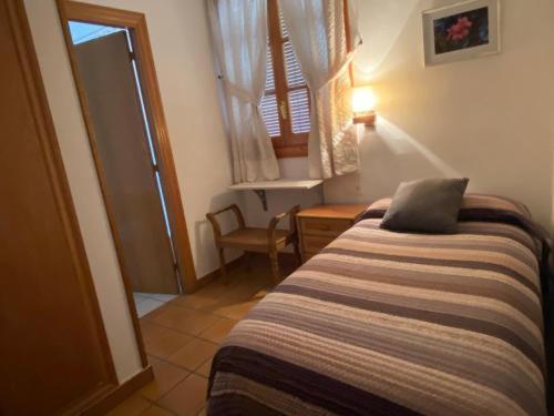 Hotel Lamoga Llavorsi Bagian luar foto
