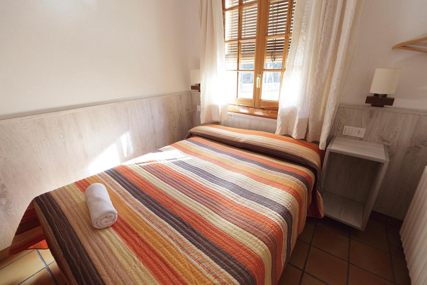 Hotel Lamoga Llavorsi Bagian luar foto